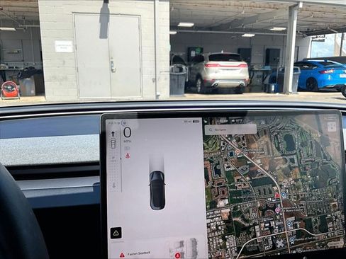 Used 2024 Tesla Model 3 Long Range RWD image 20