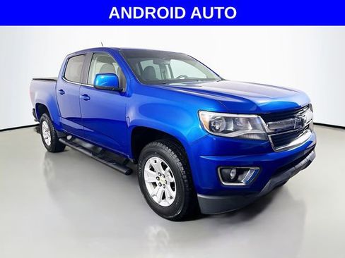 Used 2020 Chevrolet Colorado LT w/ Safety Package image 2