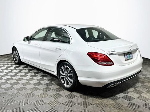 Used 2018 Mercedes-Benz C 300 Sedan image 5