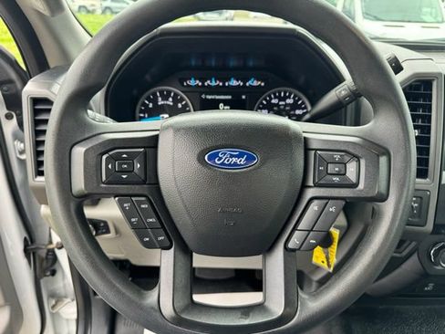 Used 2022 Ford F250 XL w/ Power Equipment Group AWD/4WD image 14