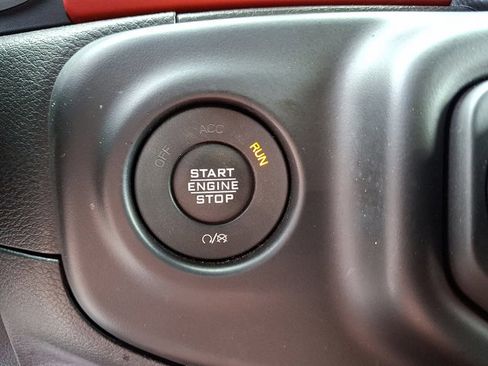 Used 2020 Jeep Gladiator Rubicon AWD/4WD image 29
