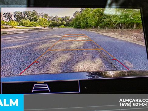 Used 2025 Chevrolet Malibu LT FWD image 31