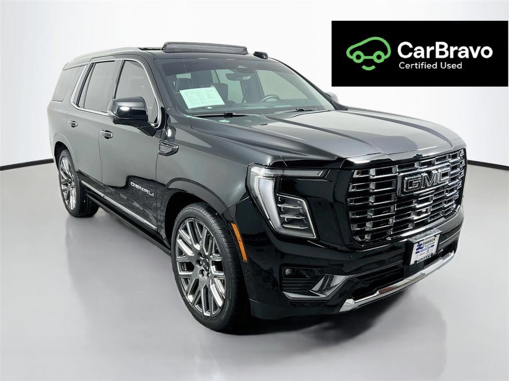 Certified 2025 GMC Yukon Denali Ultimate w/ LPO, Floor Liner Package AWD/4WD image 1