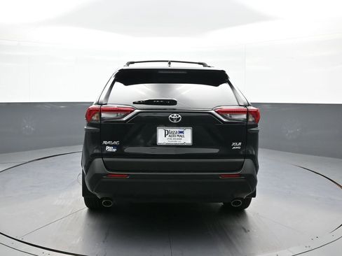 Certified 2024 Toyota RAV4 XLE Premium image 7
