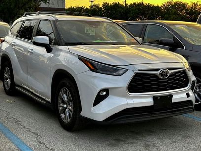 Used 2023 Toyota Highlander Platinum