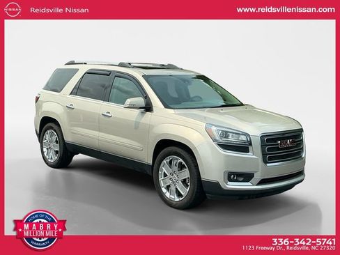 Used 2017 GMC Acadia Limited SLT AWD/4WD image 8