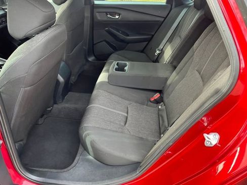 Used 2023 Honda Accord Sport image 15