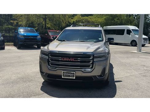 Used 2023 GMC Acadia AT4 w/ Technology Package AWD/4WD image 3