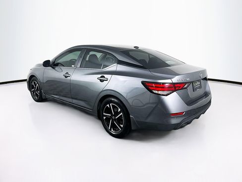 Used 2025 Nissan Sentra SV w/ All-Weather Package image 5