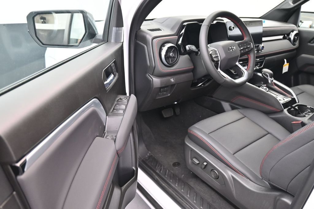 New 2026 Chevrolet Colorado Z71 w/ Z71 Convenience Package 2 AWD/4WD image 8