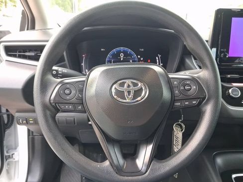 Used 2026 Toyota Corolla LE FWD image 14