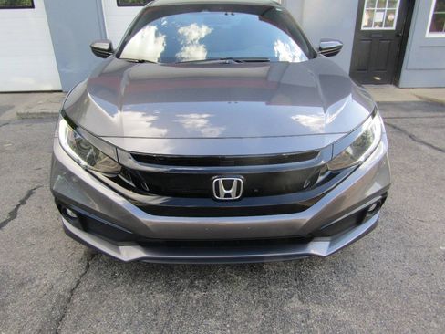 Used 2021 Honda Civic Sport image 2