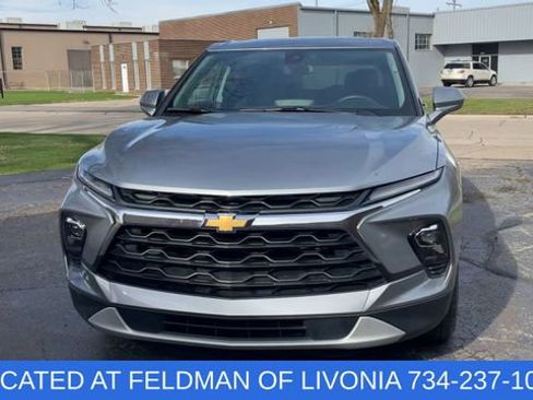 Certified 2025 Chevrolet Blazer LT AWD/4WD image 3