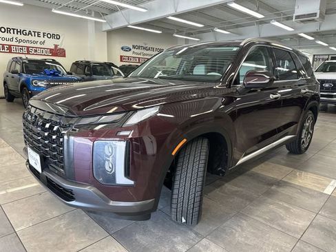 Used 2023 Hyundai Palisade Limited AWD/4WD image 17
