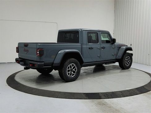 New 2026 Jeep Gladiator Rubicon w/ Steel Bumper Group image 7