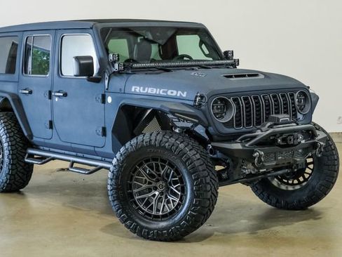Used 2025 Jeep Wrangler Unlimited Rubicon 392 image 28