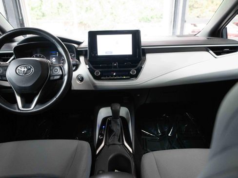 Used 2024 Toyota Corolla SE w/ SE Premium Package FWD image 20