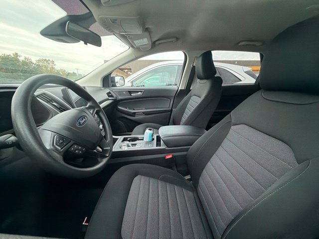 Used 2023 Ford Edge SE w/ Black Appearance Package AWD/4WD image 7
