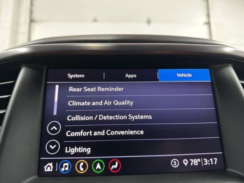 Used 2020 GMC Acadia AT4 w/ LPO, Floor Liner Package image 37