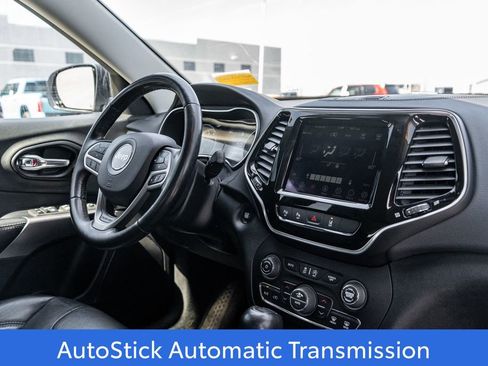 Used 2021 Jeep Cherokee Limited image 12