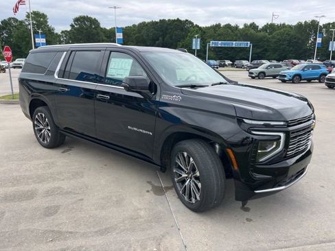 New 2026 Chevrolet Suburban High Country RWD image 13