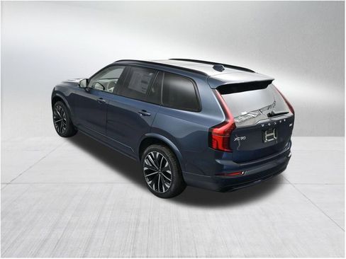 New 2026 Volvo XC90 B6 Ultra AWD/4WD image 15