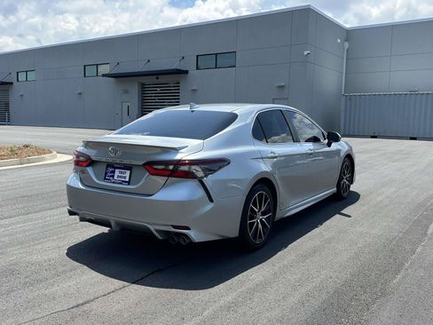 Used 2023 Toyota Camry SE FWD image 25