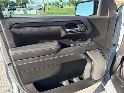 Used 2024 GMC Sierra 1500 AT4X image 22