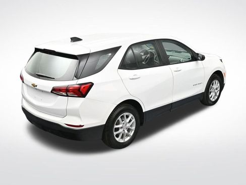 Used 2024 Chevrolet Equinox LS image 20