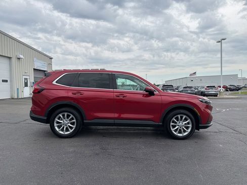 Certified 2024 Honda CR-V EX image 8