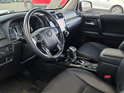 Used 2022 Toyota 4Runner TRD Off-Road Premium image 12