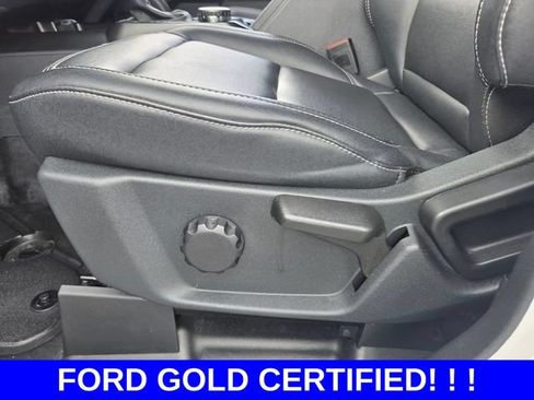 Used 2025 Ford Bronco Badlands AWD/4WD image 11