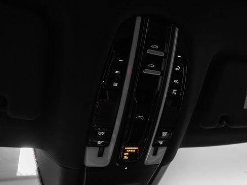 Certified 2023 Porsche Panamera AWD/4WD image 37