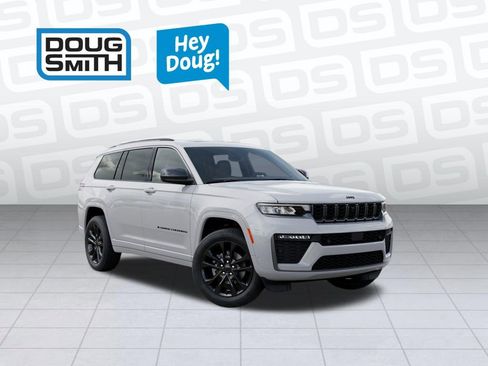 New 2026 Jeep Grand Cherokee L Limited AWD/4WD image 5