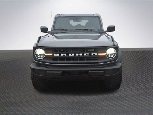 New 2025 Ford Bronco 4-Door w/ Sasquatch Package image 3