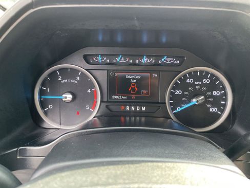 Used 2021 Ford F350 XLT w/ XLT Premium Package AWD/4WD image 22