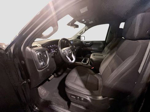 Used 2021 GMC Sierra 1500 Elevation w/ X31 Off-Road Package AWD/4WD image 15
