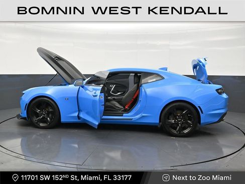 Used 2023 Chevrolet Camaro SS image 31