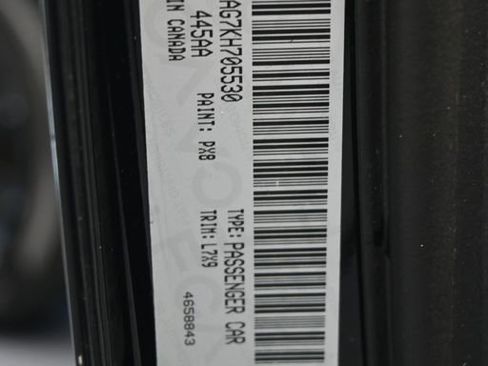 Used 2019 Dodge Challenger SXT image 28