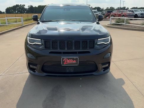Used 2020 Jeep Grand Cherokee SRT w/ Trailer Tow Group IV AWD/4WD image 4