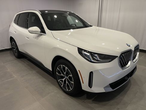 New 2026 BMW X3 xDrive30i AWD/4WD image 3
