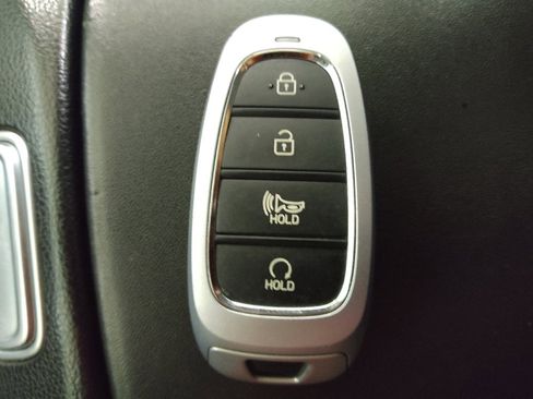 Used 2021 Hyundai Santa Fe SEL AWD/4WD image 32