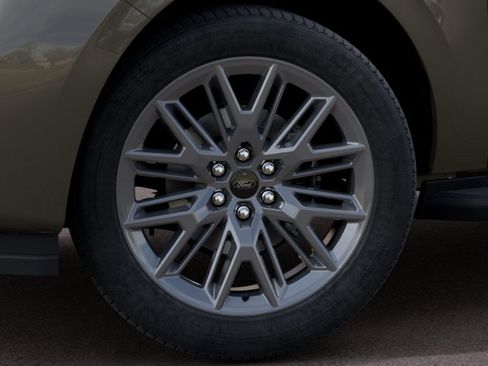 New 2027 Ford Expedition Platinum w/ Stealth Appearance Package AWD/4WD image 19