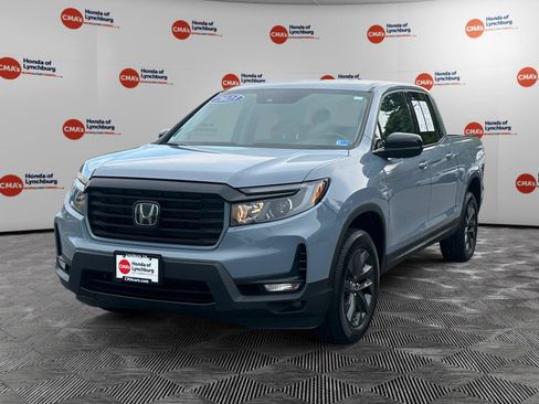 Used 2023 Honda Ridgeline Sport image 1