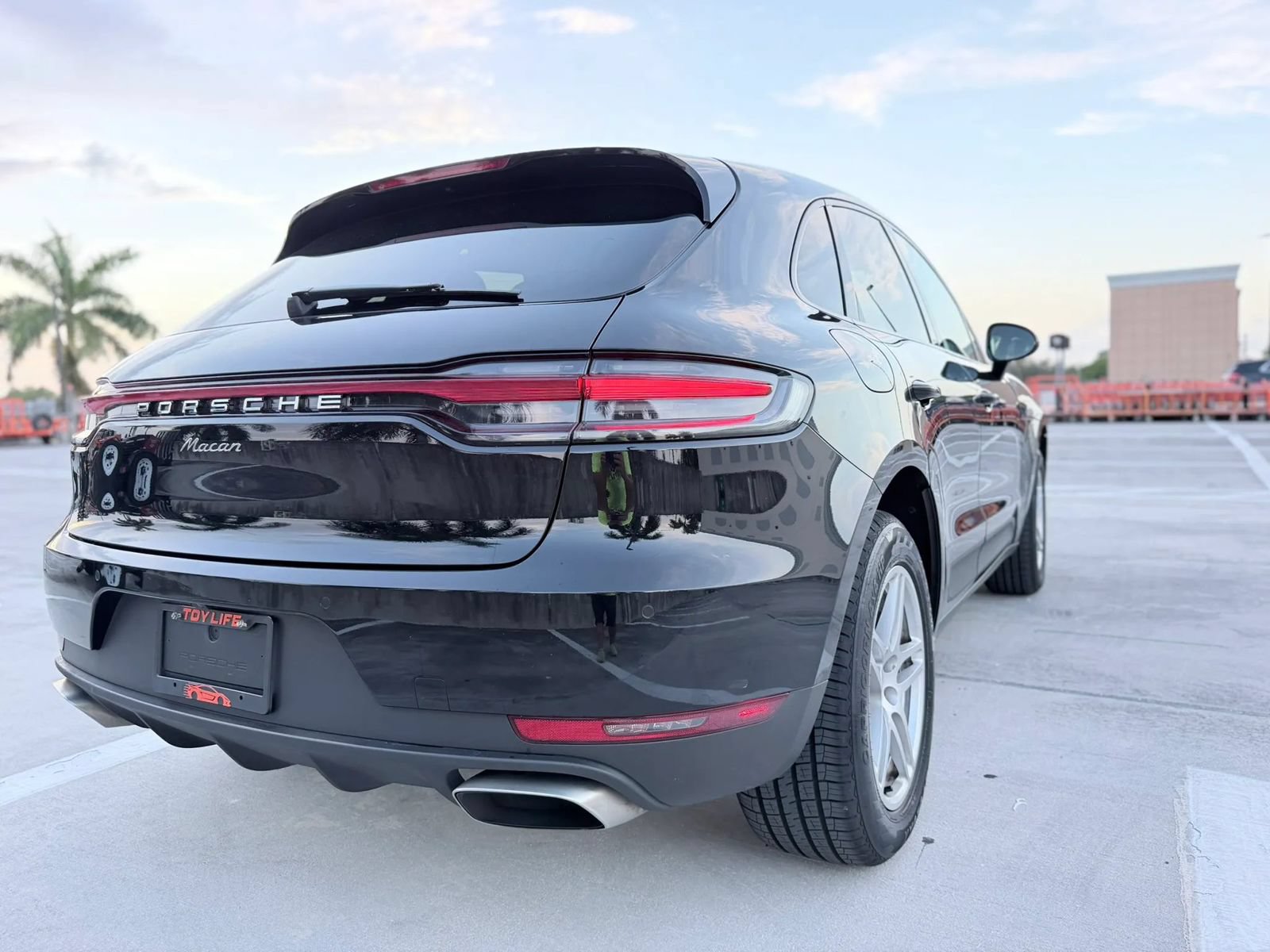 Used 2020 Porsche Macan AWD/4WD image 13