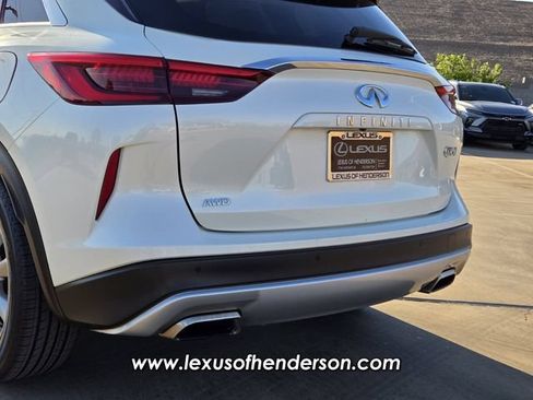 Used 2019 INFINITI QX50 Essential w/ Premium Heat Package AWD/4WD image 5
