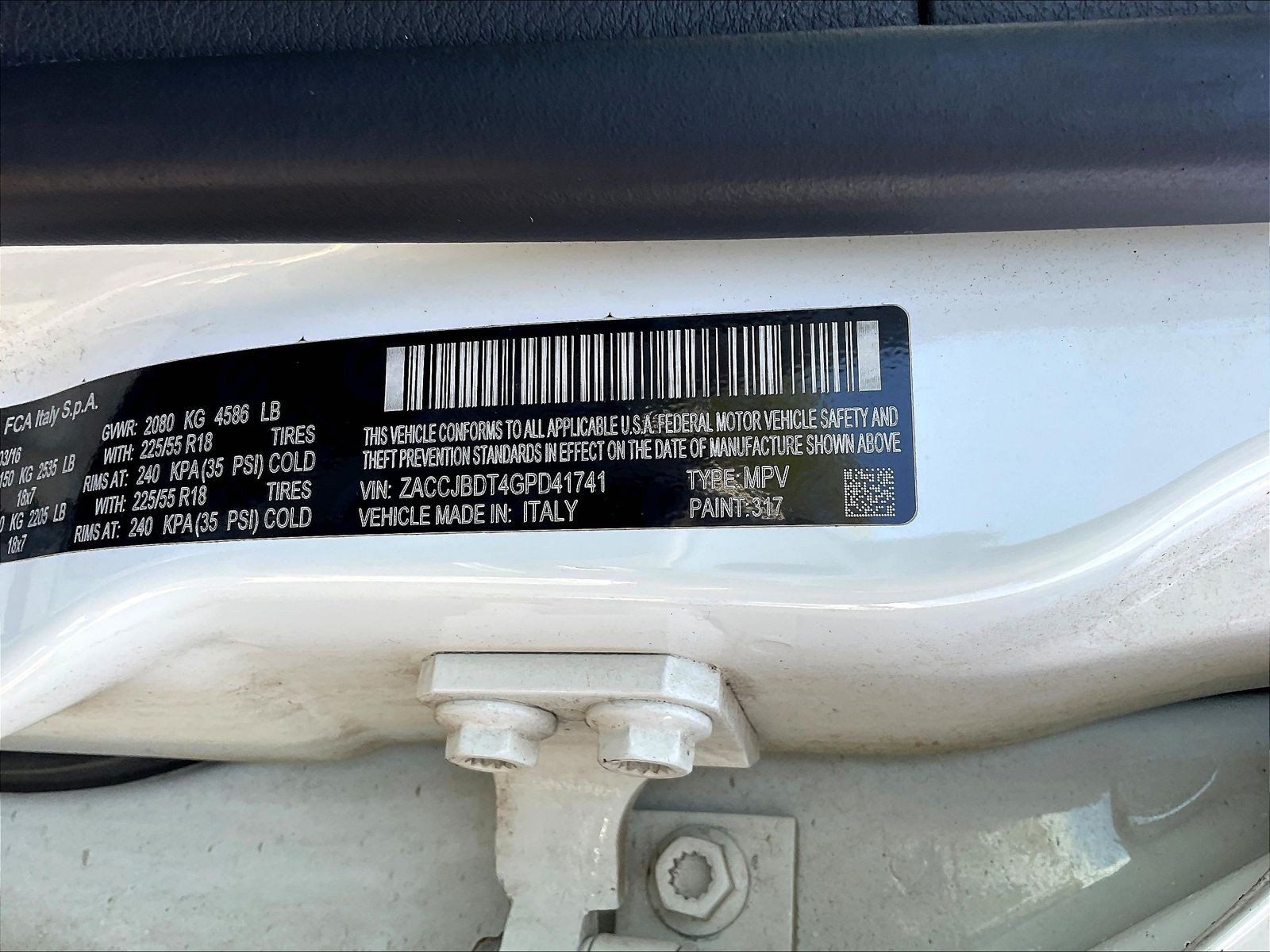 Used 2016 Jeep Renegade Limited AWD/4WD image 19
