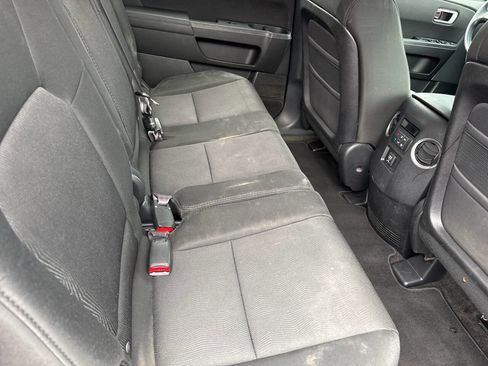 Used 2011 Honda Pilot LX image 11