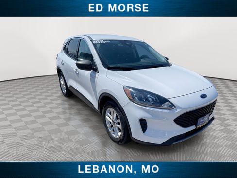 Certified 2022 Ford Escape SE w/ Convenience Package FWD image 2