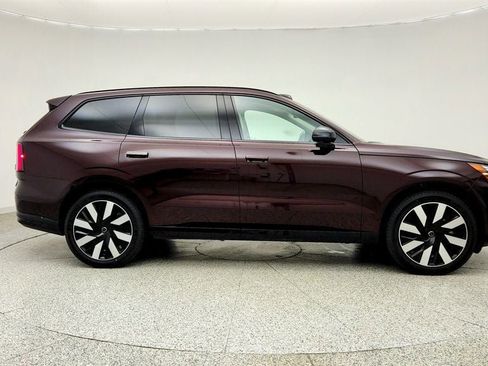 Used 2025 Volvo EX90 Ultra AWD/4WD image 4